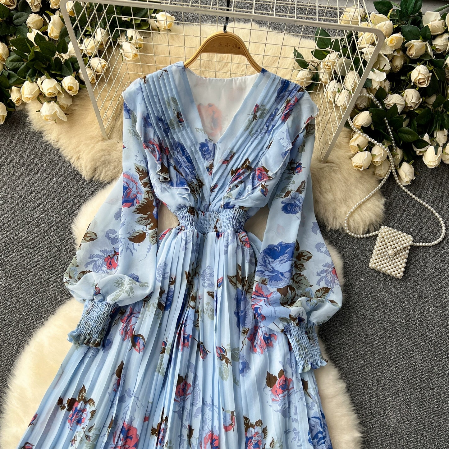 Macy French Style Retro Dress Women's Niche Style Lightly Mature Floral Chiffon Fairy Dress Tight Waist Slim Looking Elegant Pleated Long Dress