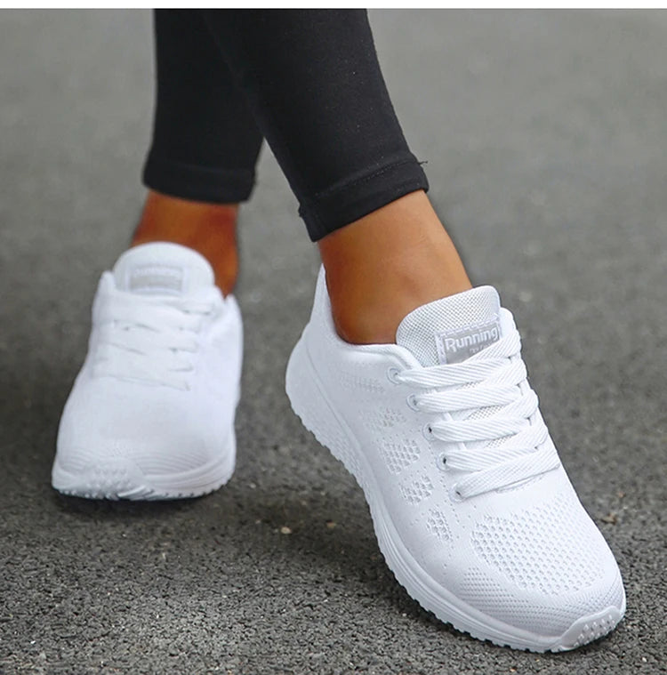 Macy New Fashion Sneakers For Women Walking Soft Sneakers Women Mesh Fabric Lace Up Female Footwear Shoes For Women