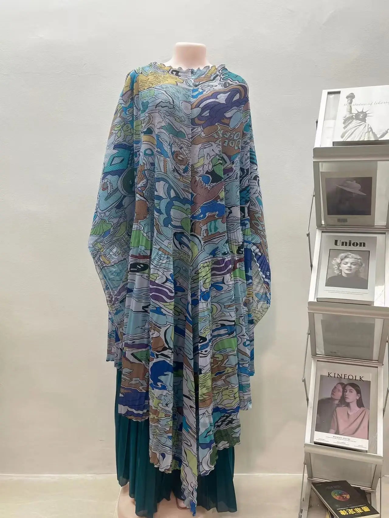 Maxy African Miyake pleated printed suit top + wide-leg straight pants two-piece fashion women's clothing summer new