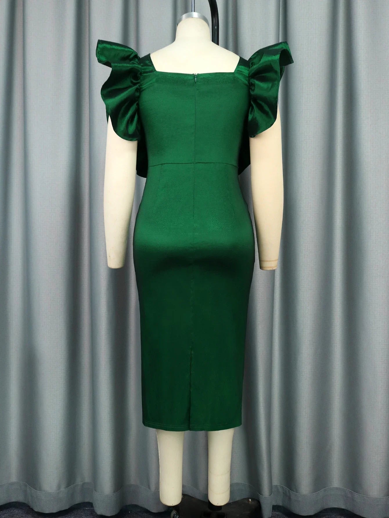 Babs Green Bodycon Dresses Flying Sleeveless Hollow Out Bodycon Package Hip Evening Cocktail Party Midi Gowns Women Plus Size