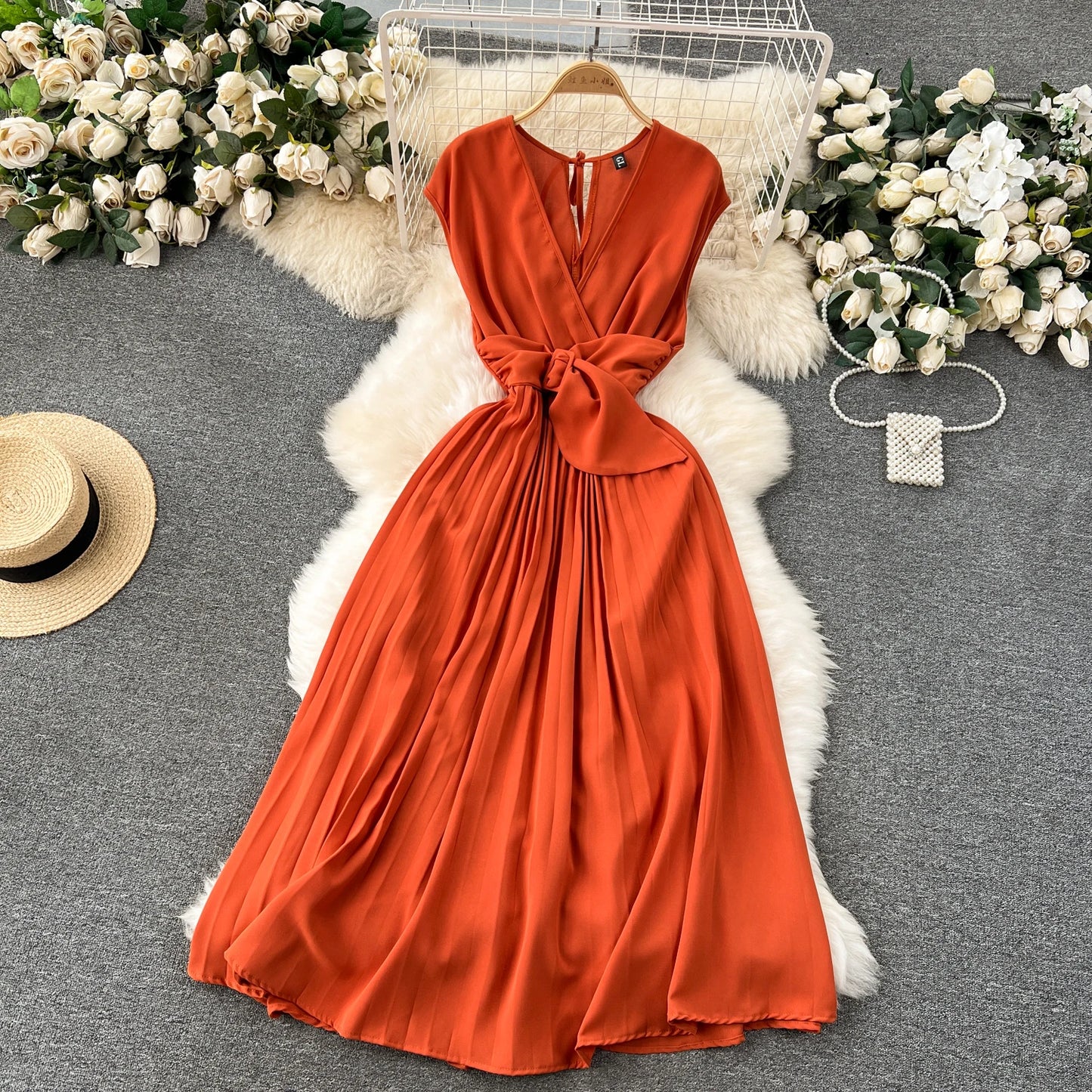 Babs French Vintage Elegant Pleated V-neck Dress A-line Fashion Chiffon Spring Autumn Sleeveless Vestidos Women Dresses