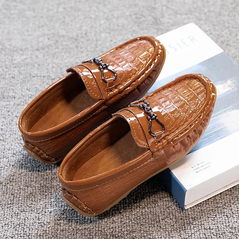 Visco Boys Leather Shoes Round-toe Flat Soft Kids Fashion Casual Loafers Glossy Metal Buckle Children Moccasins Non-slip Britain Style