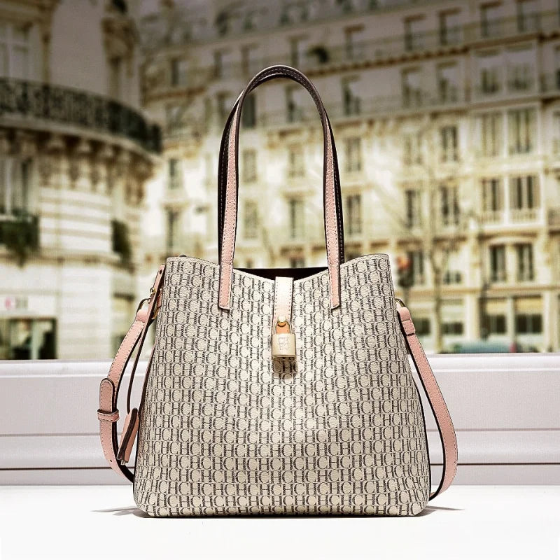 Maxy CH Premium Versatile Leather Crossbody Bag Ladies Large Capacity Daily Commuter Tote Bag Letter Print Design Ladies Fashion