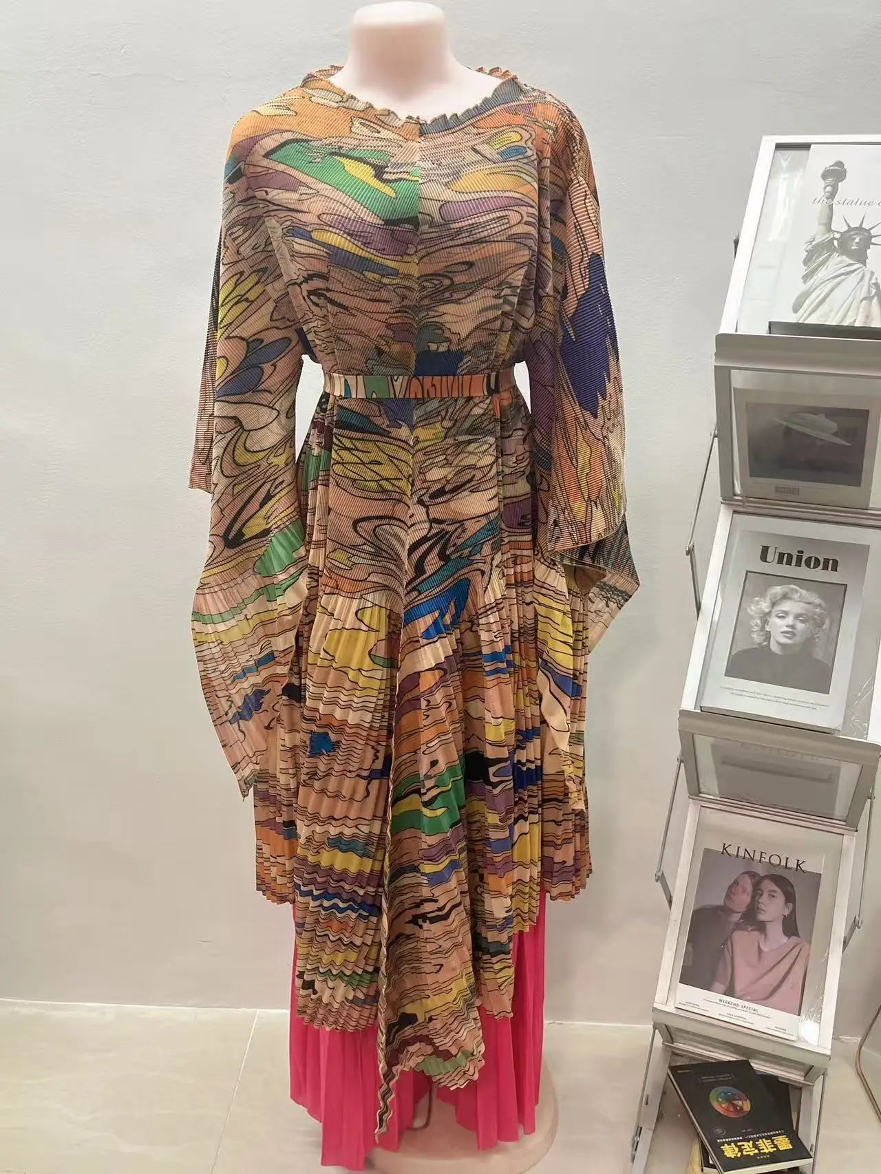 Maxy African Miyake pleated printed suit top + wide-leg straight pants two-piece fashion women's clothing summer new