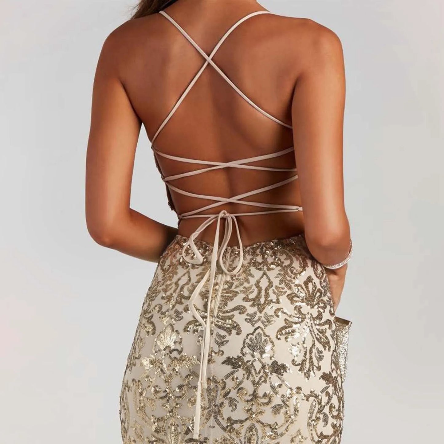 Macy Glitter Light Blue Evening Dresses Sequined Spaghetti Straps V Neck Mermaid Prom Gown Open Back Cross Straps Split Party Dress