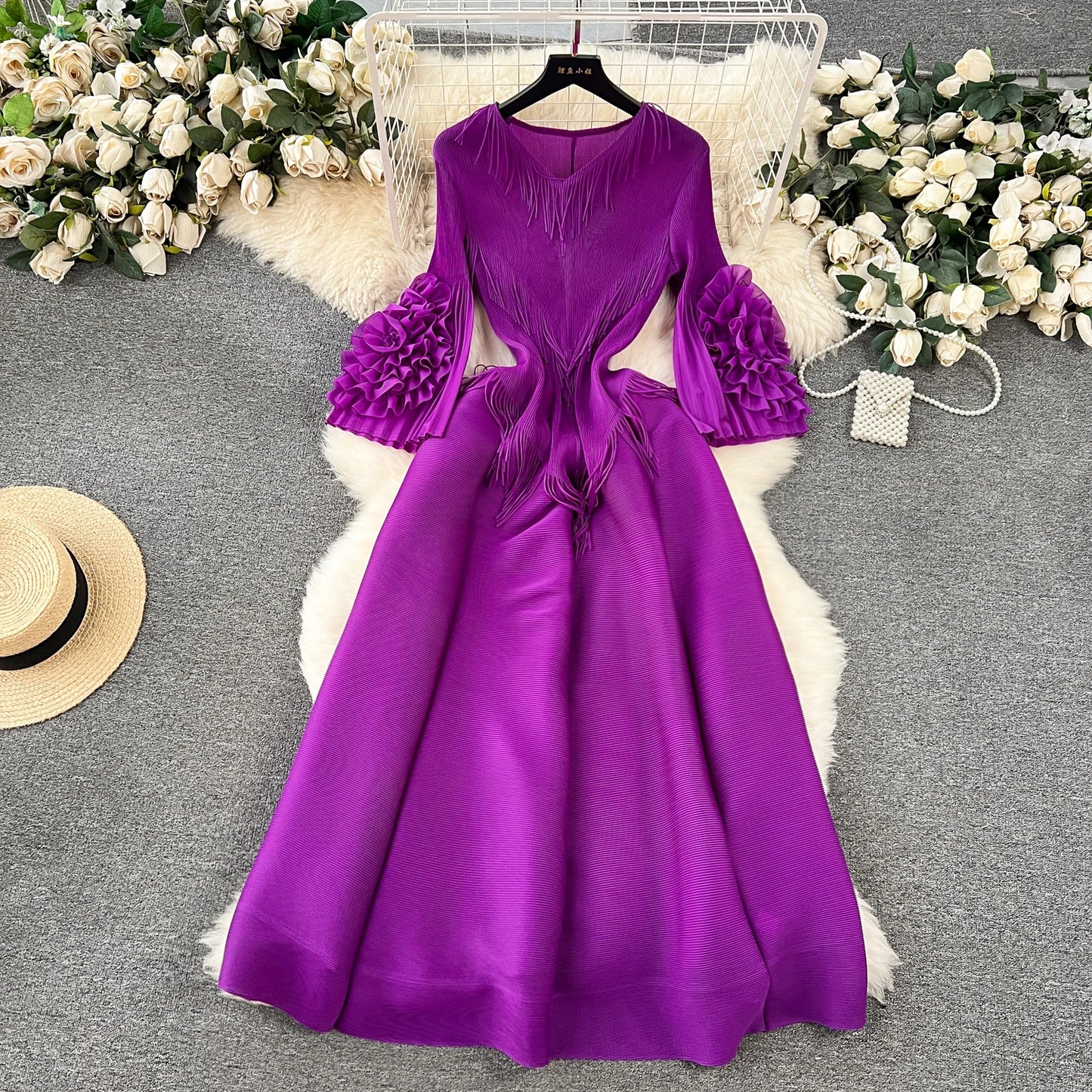 Vintage Elegant V-neck Flare Sleeve tassels pleated Dress A-line Fashion Beach Spring Summer Vestidos Women  Dresses