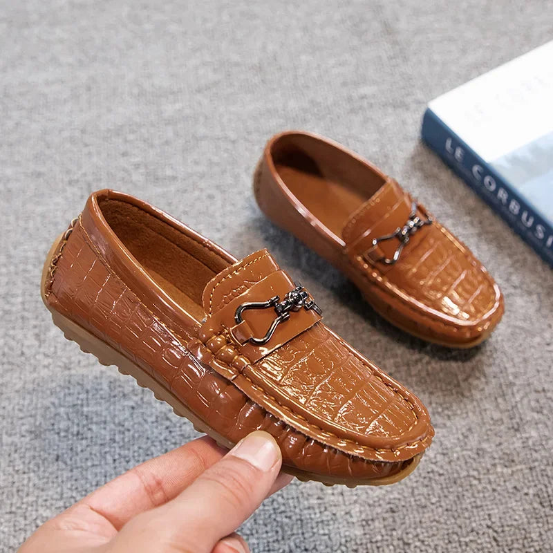 Visco Boys Leather Shoes Round-toe Flat Soft Kids Fashion Casual Loafers Glossy Metal Buckle Children Moccasins Non-slip Britain Style