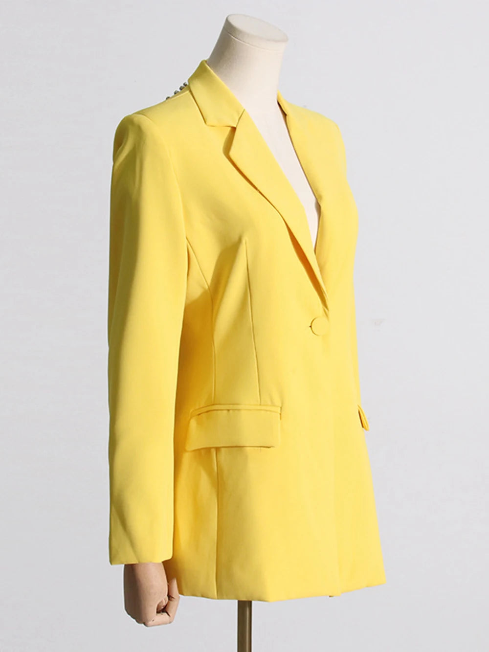 Maxy Fashion Yellow Sexy Diamond Backless design Blazers for Women Slim Long Jackets 2024 New Office Ladies Outerwear