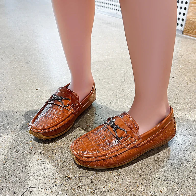 Visco Boys Leather Shoes Round-toe Flat Soft Kids Fashion Casual Loafers Glossy Metal Buckle Children Moccasins Non-slip Britain Style