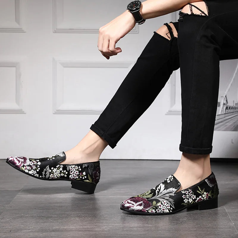 Visco Men's Casual Shoes Men's Comfortable Driving Loafers Light Moccasins Men Retro Embroidery Party Wedding Flats EUR Sizes 38-48