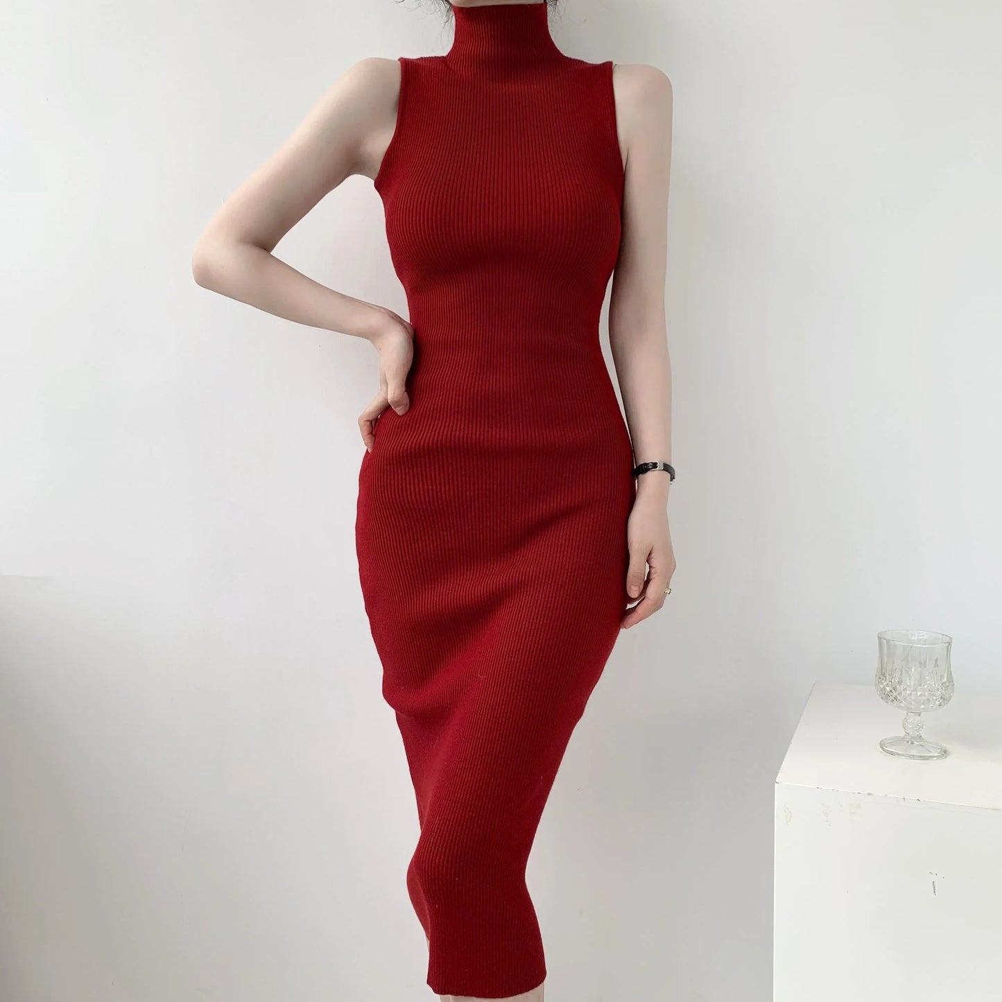 Maxy WOMEN GAGA French Turtleneck Sleeveless Knitted Dress Women Autumn Slim High Waist Mid Length Slim Hip Wrap Dresses Tops DH8G