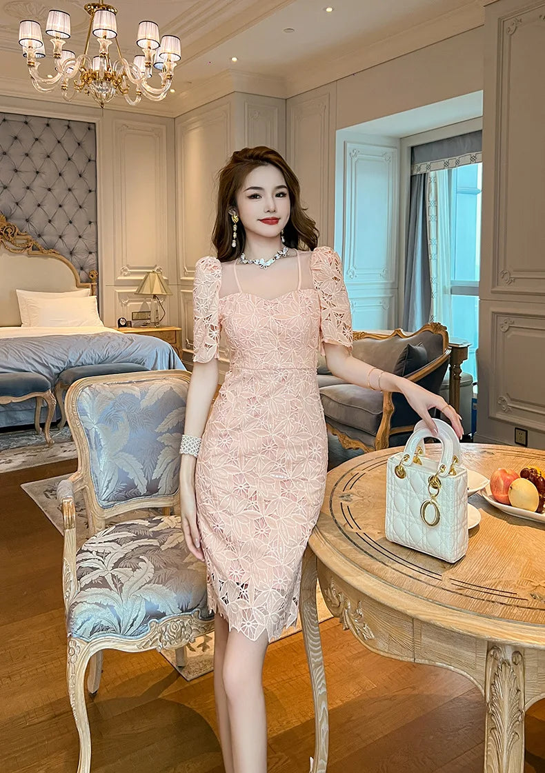 Summer 2024 Maxy new square collar water-soluble lace slim dress small children