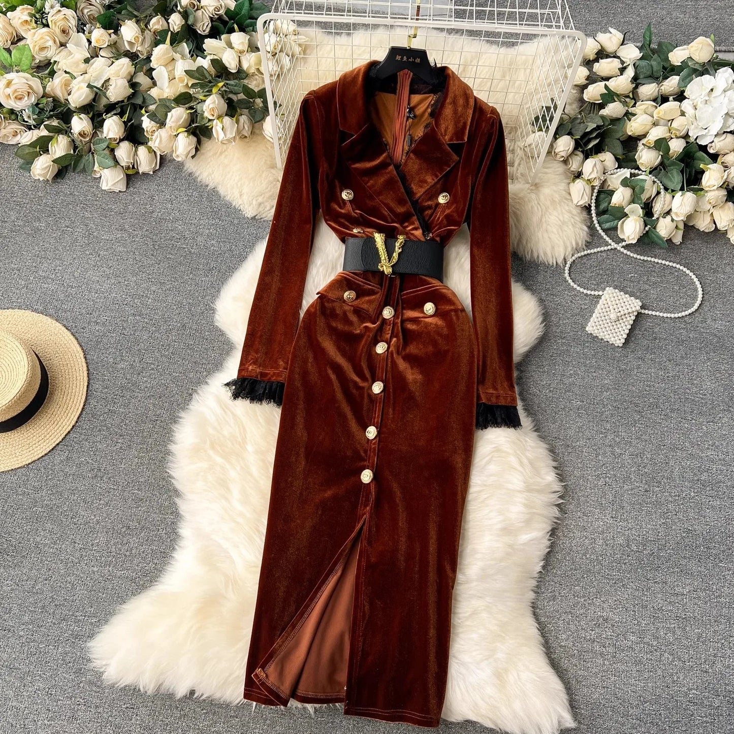 Babs Winter Luxury Velvet Dress Women Clothing Notched Lion Metal Buttons Split Letter Belt Thick Velour Long Party Vestidos