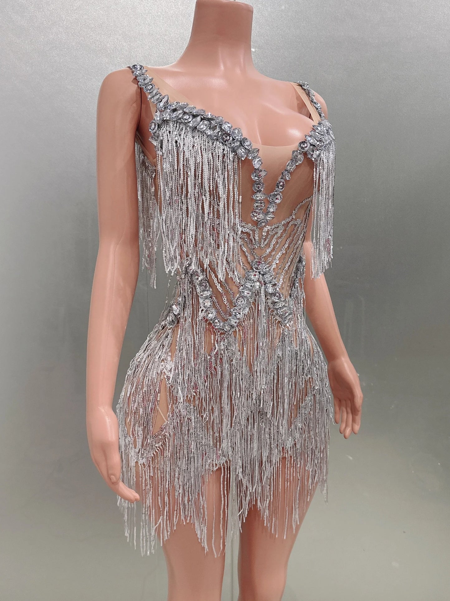 Babs Sleeveless Sexy V-Neck Sequins Fringes Crystal Bodycon Mini Dress Celebrate Nightclub Party Birthday Photo Shot Dress