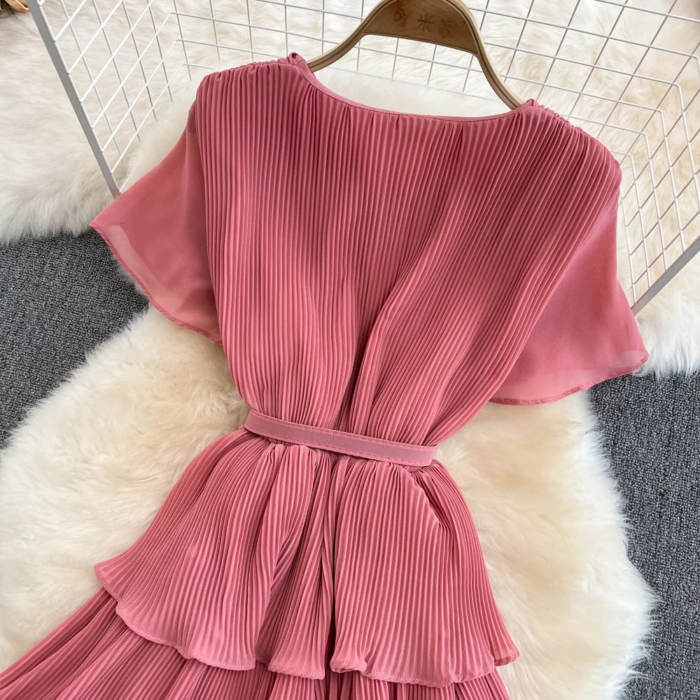 Babs Summer Beach Long Dress Women Elegant V-Neck Short Sleeve Cascading Ruffles Big Swing Female Red/Green/Pink Maxy Robe