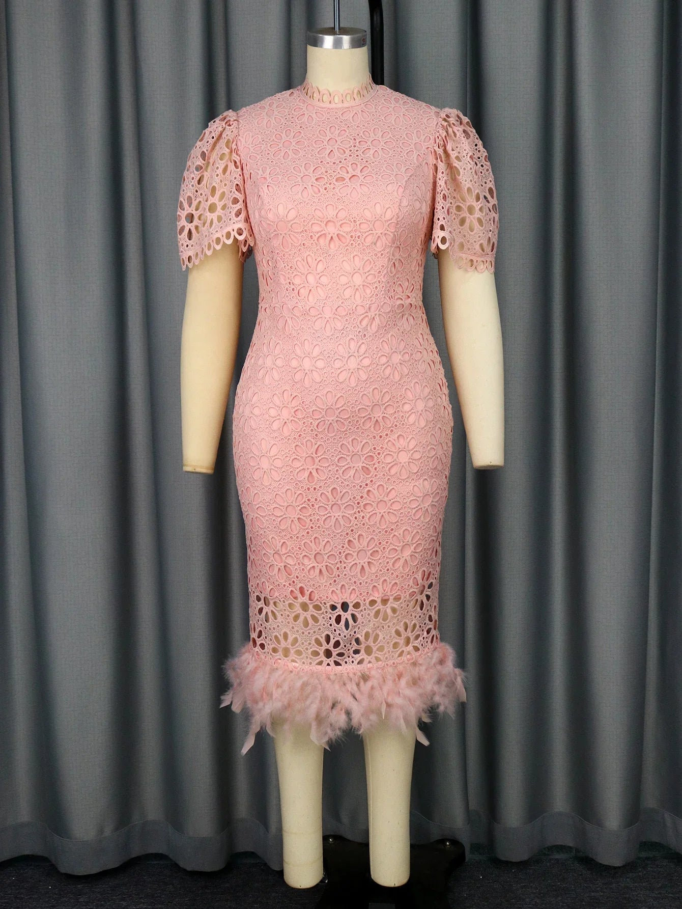 Bays Elegant Pink Lace Dresses Women Short Sleeve Mock Neck Empire Hollow Out Package Hip Evening Banquet Feather Midi Gowns Dress