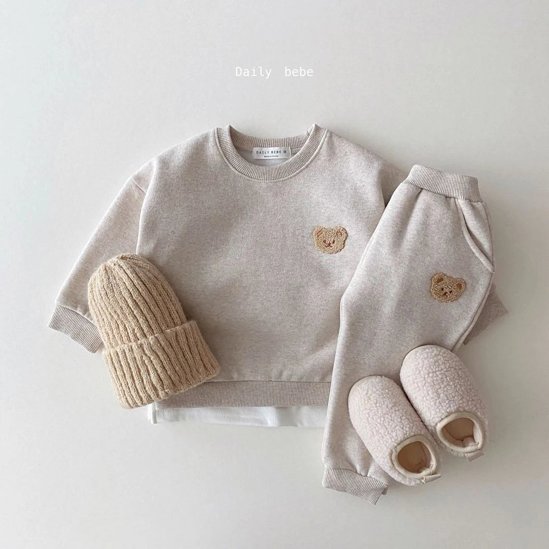 Maxy Korean Baby Boys Winter Clothes Sets Warm Bear Velvet Fleece Lined Pullover Sweatshirt Tops+Harem Pants 2pcs Girl Sports Outfits