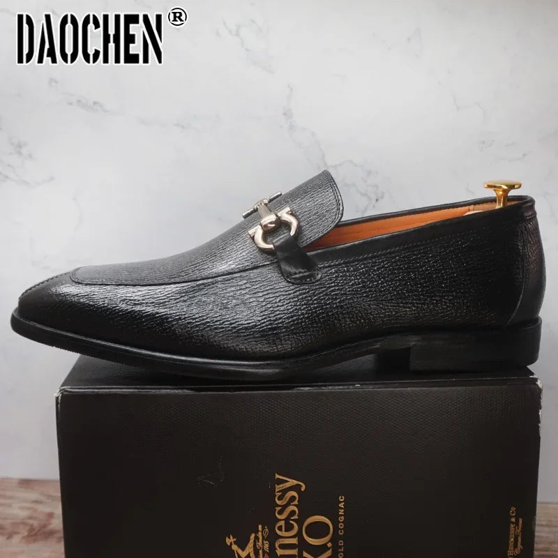 Maxy Luxury Men Leather Shoes Black White Horsebit Loafers Slip on Formal Men Dress Shoes Wedding Office Casual Shoes For Men