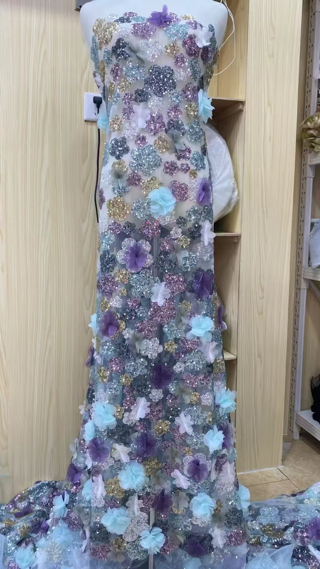 Maxy African 3D Mesh Groom Lace Fabric High Quality French Sequins Lace Fabric Nigerian Lace Fabric For Wedding Women Dress