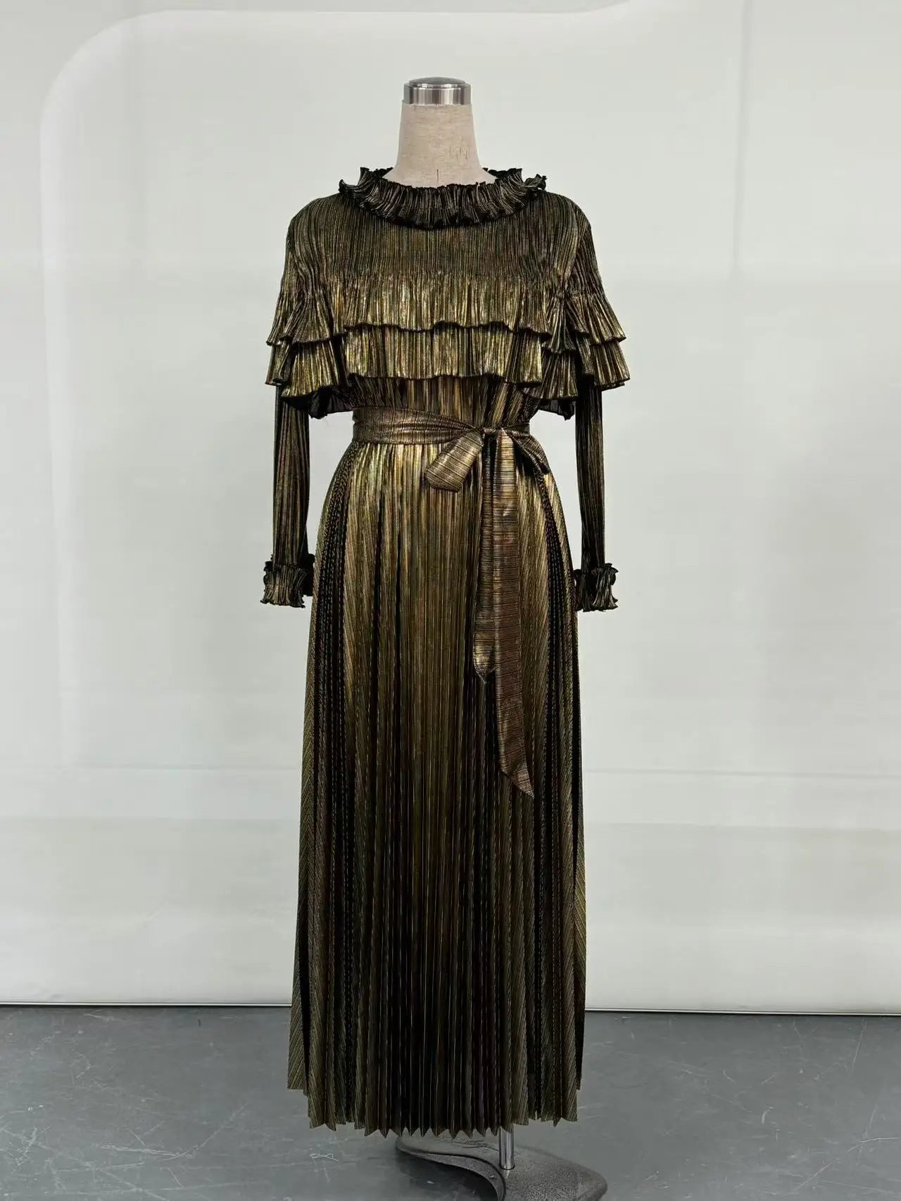 Maxy Fashion Plus Size Loose Gold Dress for Women Light Luxury Long Sleeve Lace-up Party Gown Casual Miyake Pleated Dress New