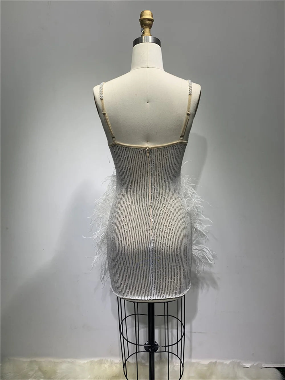 Babs High Quality Celebrity White Sleeveless Feathers Bodycon Dress Elegant Evening Party Dress