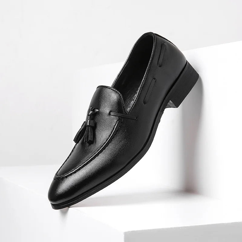 Amay Party Shoes Men Classic Italian Shoes Men Formal Evening Dress Loafers Luxury Elegant Men Shoes Leather Sepatu Slip On Pria Buty