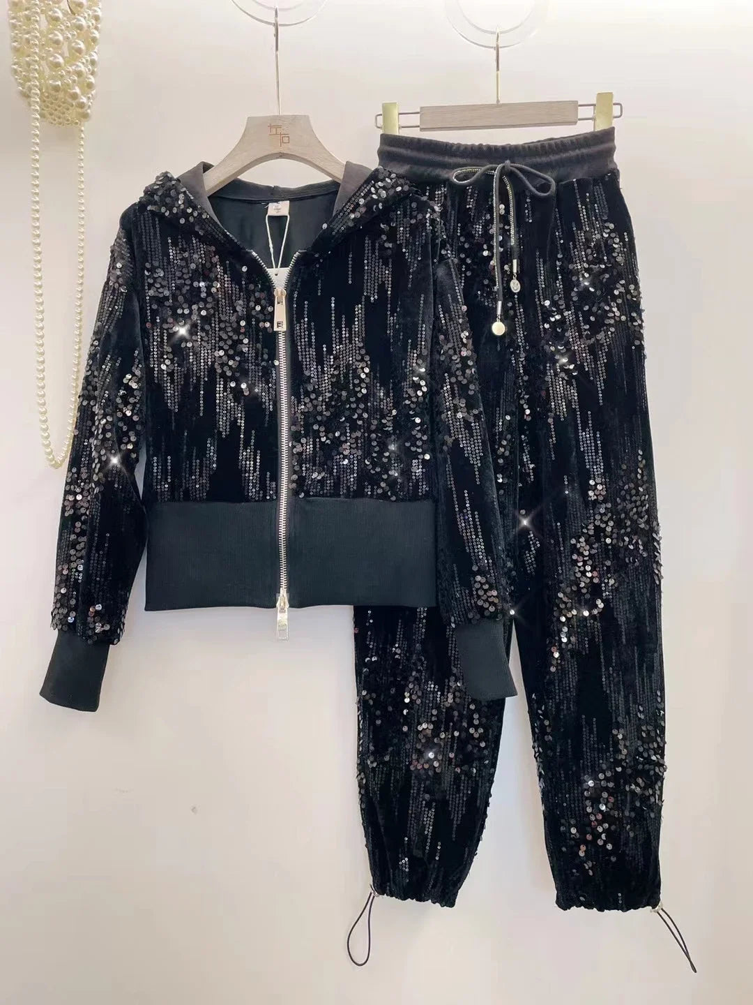 Maxy Fashion Pink Casual Suit for Women Autumn Winter New Gold Velvet Sequins Pearl Embroidery Sweatshirt Sports Pants Two-Piece Sets