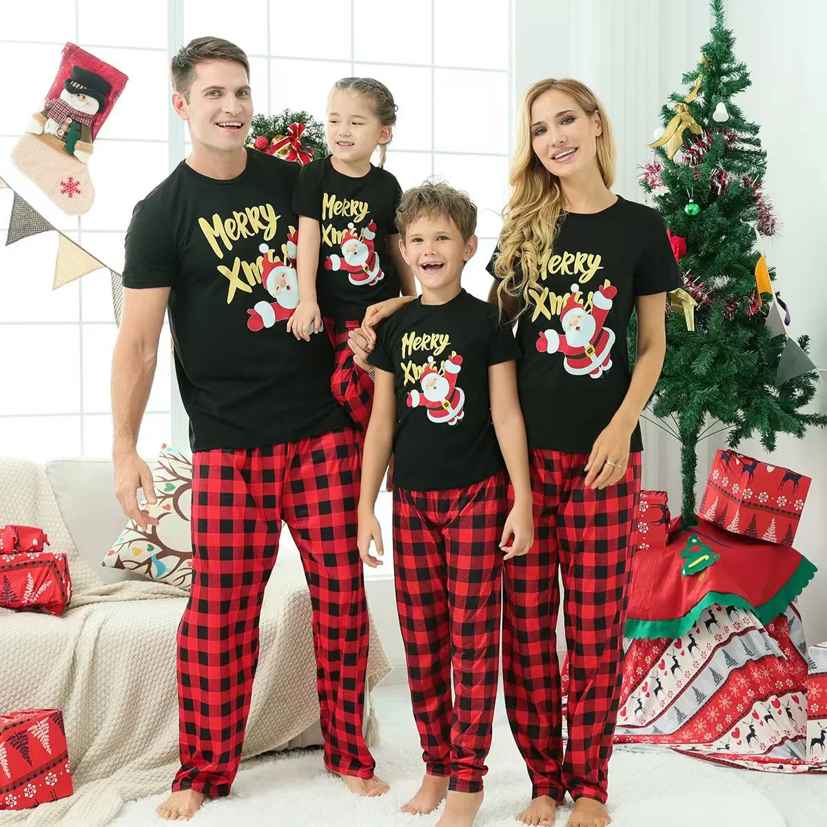 Momsey New Short Sleeve T-Shirt Long Pants Christmas Pajamas Set Adults Kids Matching Outfits Merry Xmas Print Costume Family Look