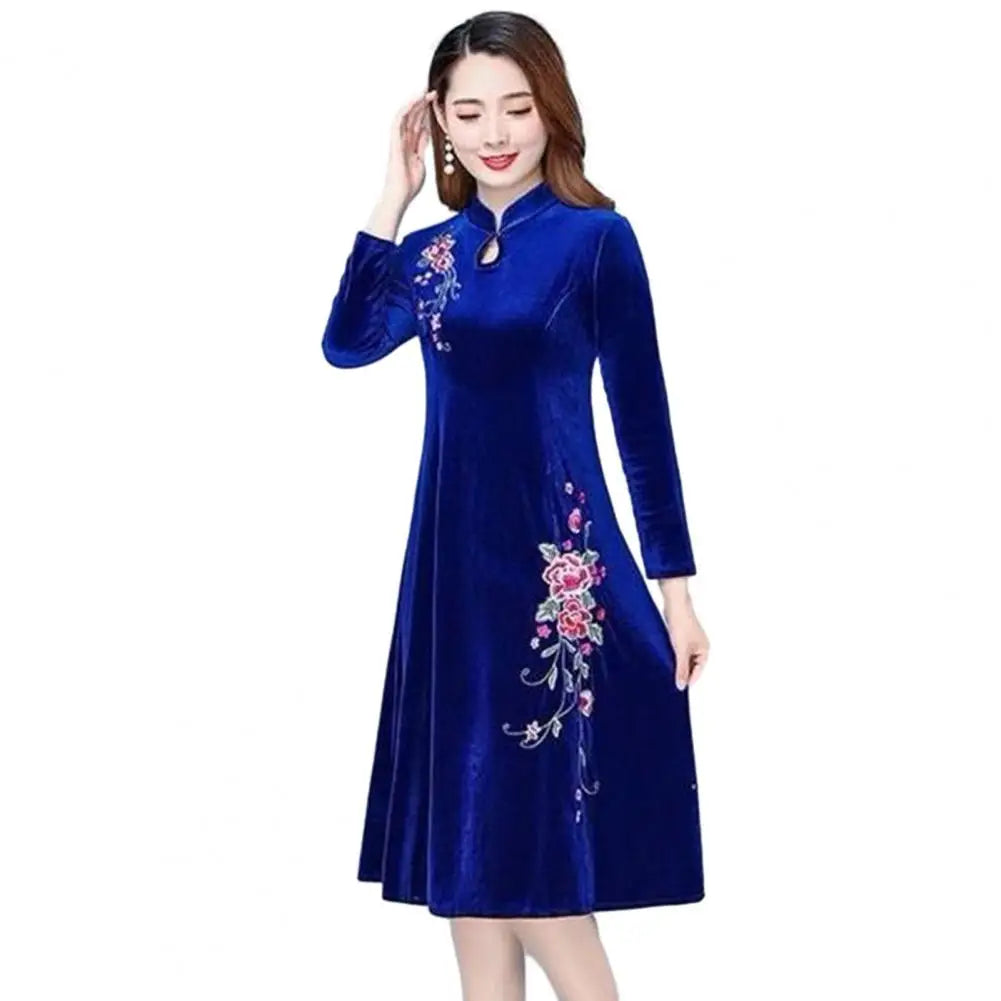 Amay Women Fall Winter Dress Flower Embroidery Hollow Out Velvet Dress Thick Big Swing Stand Collar Long Sleeve A-line Dress