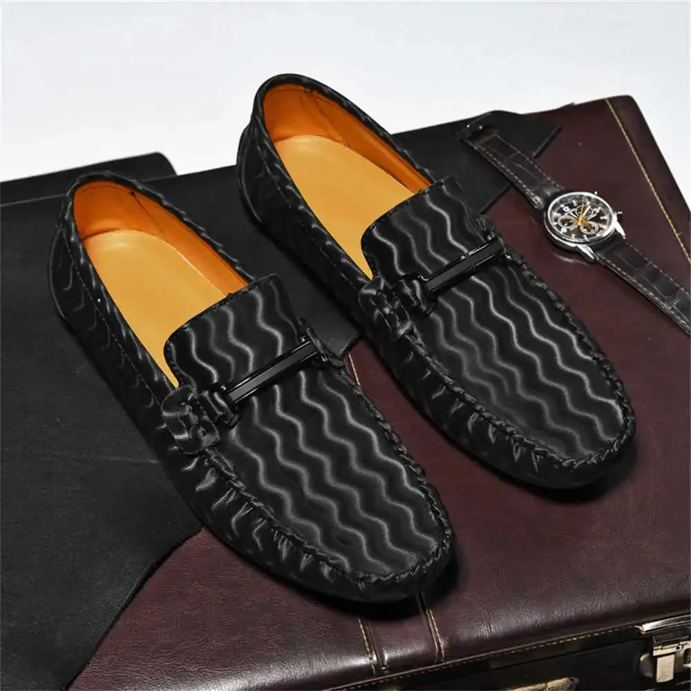 Amay Synthetic Leather Extra Large Sizes Products Casual Style Sneakers Famous Brand Shoes Man Sports