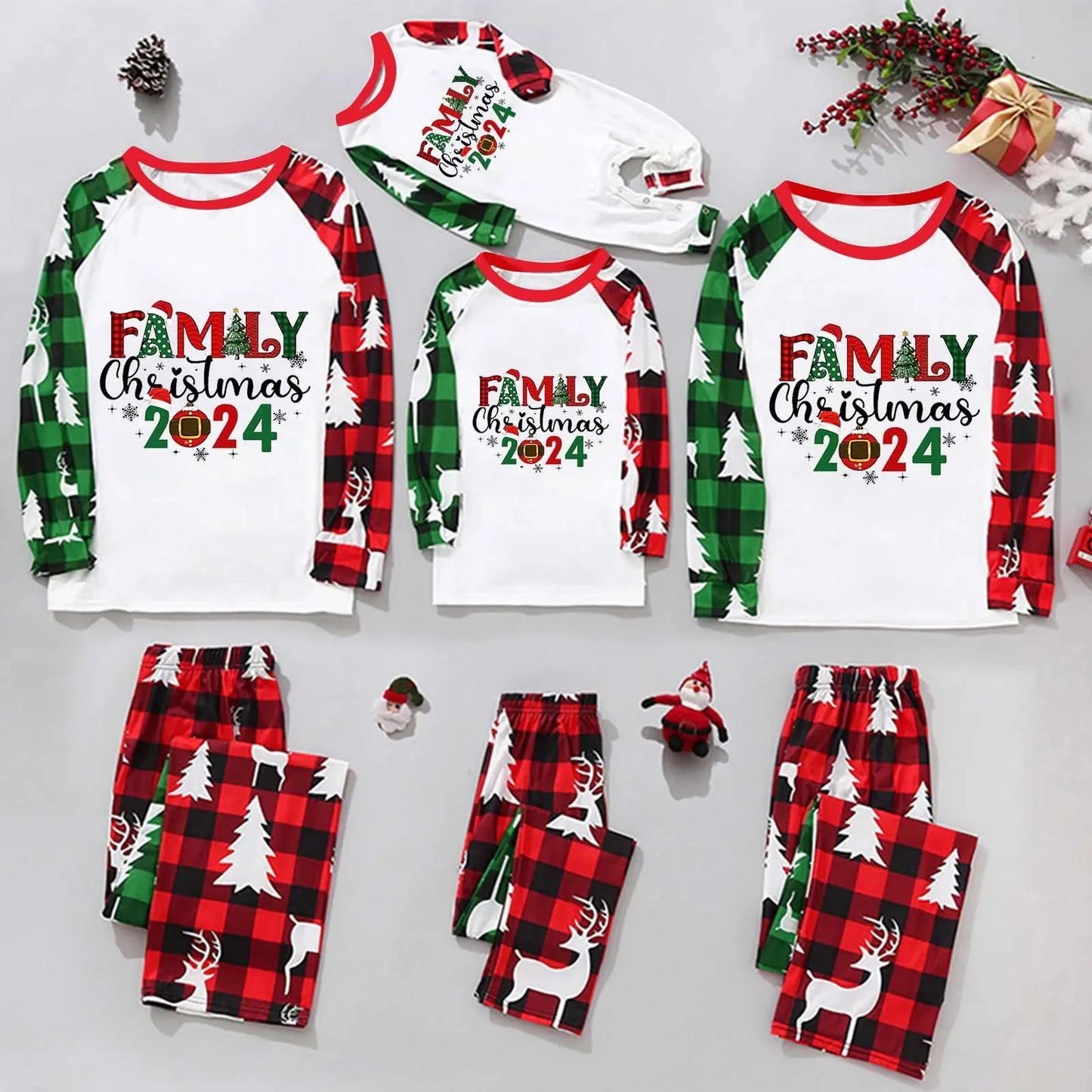 Gaxy Letter Pattern Family Christmas Pajamas Set Mom Dad Kids Matching Clothing Soft Casual Sleepwear Baby&Dog Romper Xmas Look