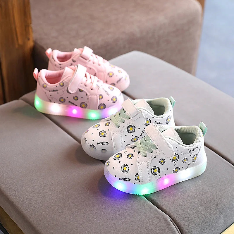 Maxy Spring Autumn New light-up Kids Shoes Boys Girls LED Flashing Korean Style Casual Shoes Baby Toddler Daisy Sneakers DX004