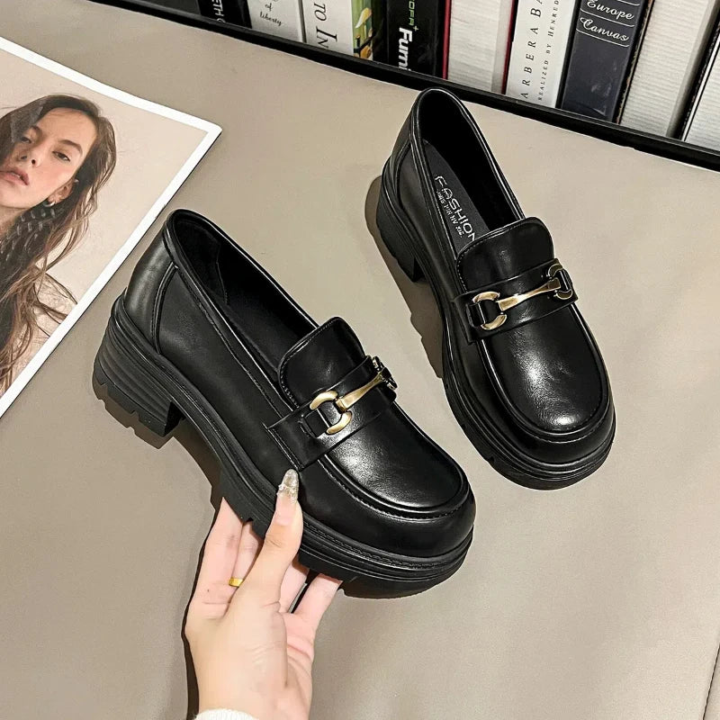 Maxy Hight Quality Spring New Business Casual Style Black Patent Leather Loafer For Women's Daily Dress Height Increasing Shoes
