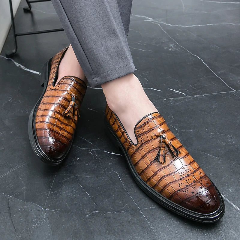 Amay Men's business Dress Shoes Luxury Italian Style Fashion Men Formal business Shoes Nightclub Wedding party Dress Formal Loafers
