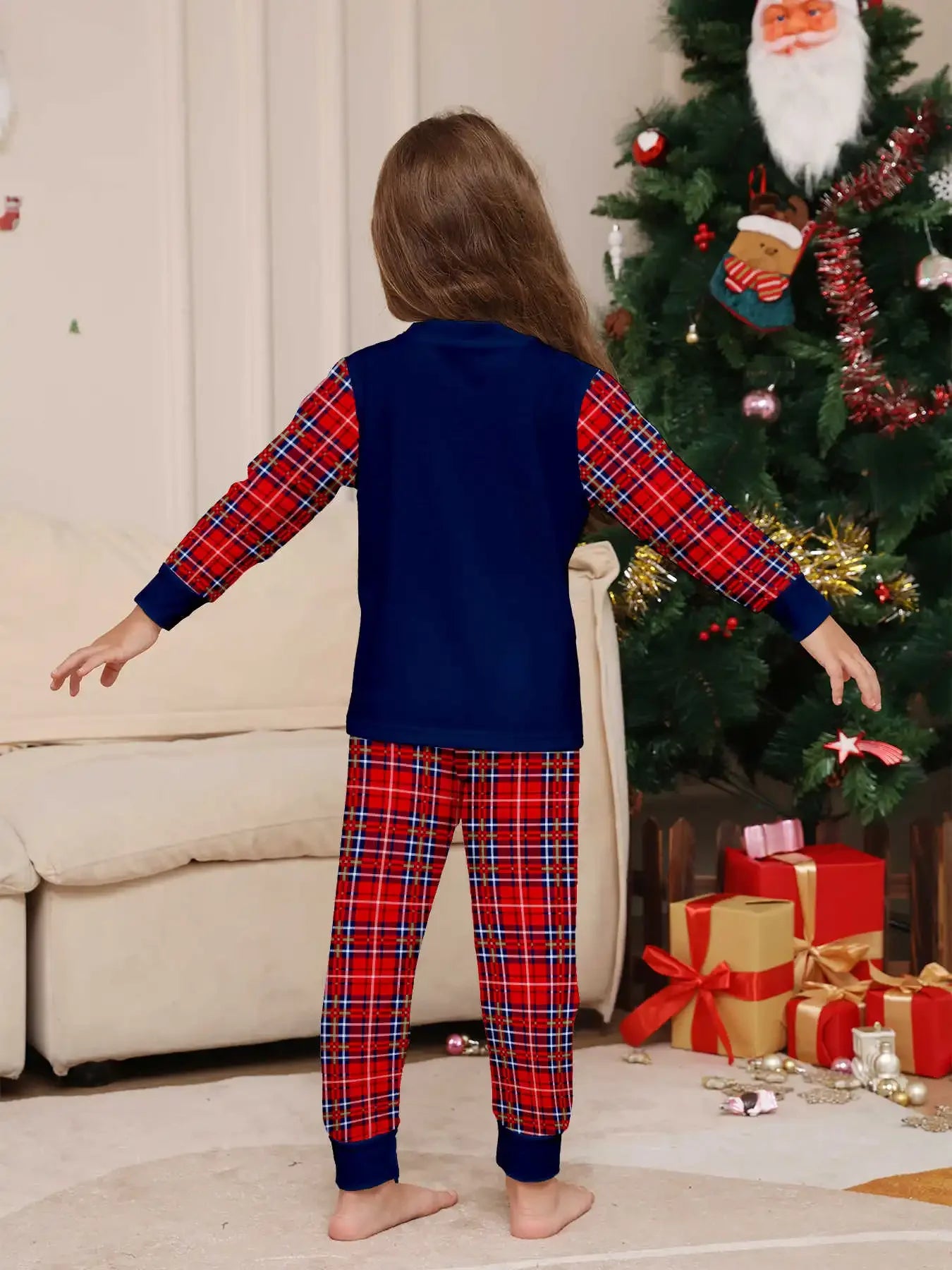 Winter 2024 Plaid Print Parent-child Matching Outfits Cute Loose Family Christmas Pajamas Set Baby Dog Romper Xmas Look Pyjamas