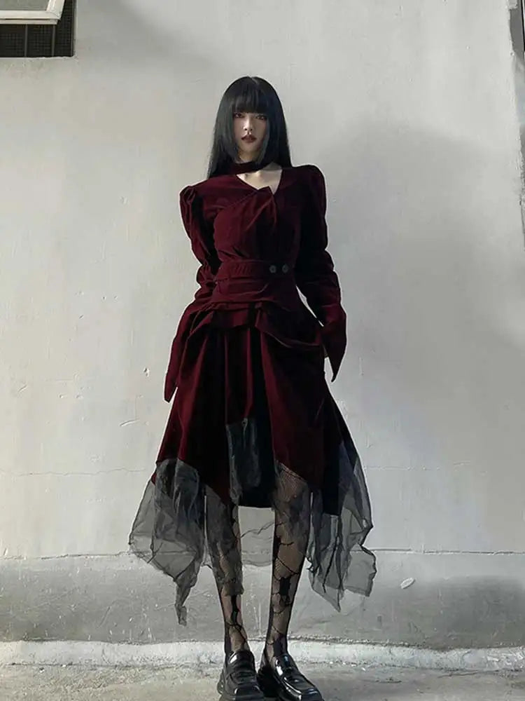 Maxy Women Long Velvet Dress Waist Cincher 2-piece Set Retro Red Cut-out Irregular Hemline Lace Stitch Y2k Goth Party Gown