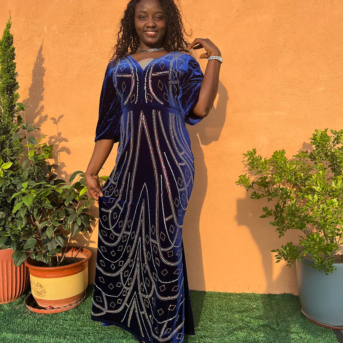 Amay Luxury Diamond Beaded Velvet Formal Party Long Dresses Elegant Women V Neck Lantarn Sleeve Solid Prom Gowns Clothing