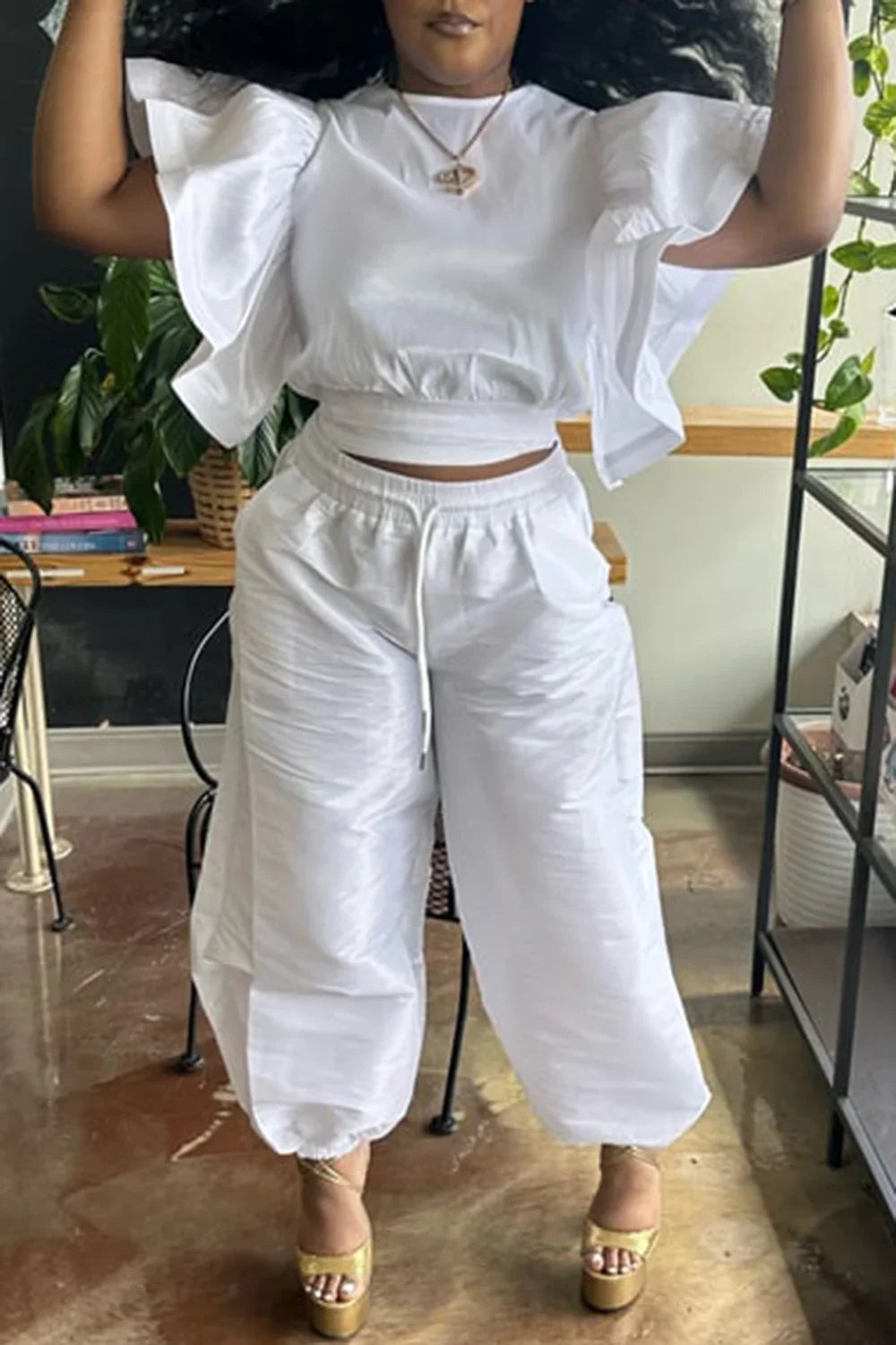 Maxy Women's Plus Size Matching Set Round Neck Flutter Sleeves Short Sleeve Tops and Loose Trousers Casual Two Pieces Sets for Summer