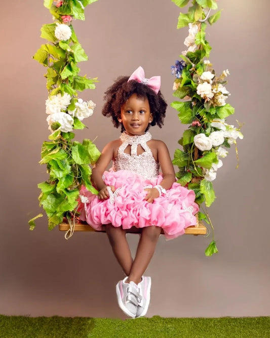 Maxy Customized Sleeveless Flower Girl Dresses for Wedding Crystals Pearls Ruffles Princess Girl Birthday Party First Communion Gown