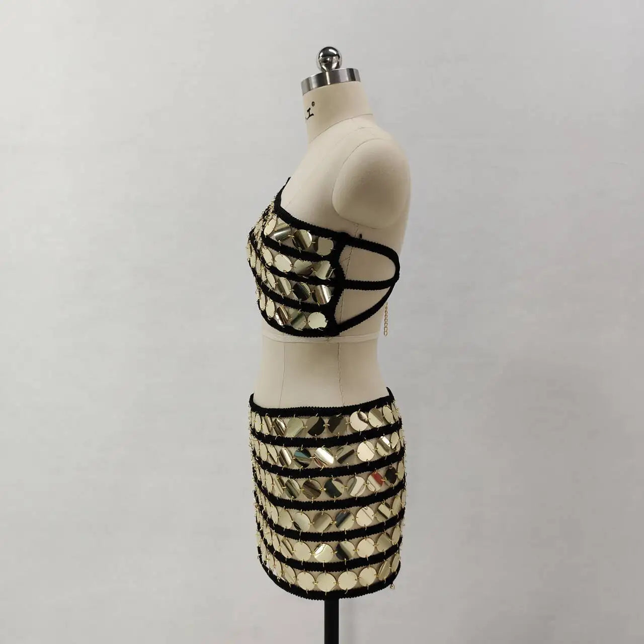 Maxy Fashion Arrival Sexy Backless Pearl Beading Hollow Out Halter Mini Evening Dress Trendiness Party Dress