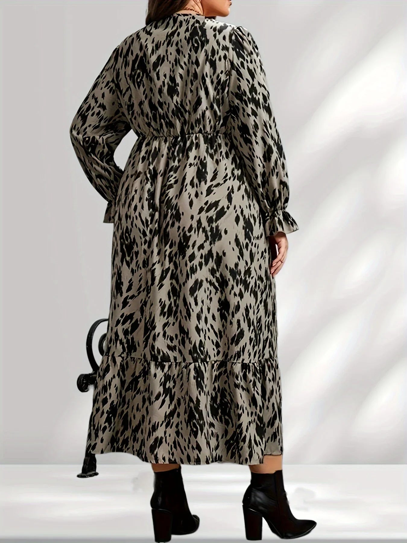 Maxy Plus Size Allover Print Flounce Sleeve Ruffle Hem Dress Without Belt