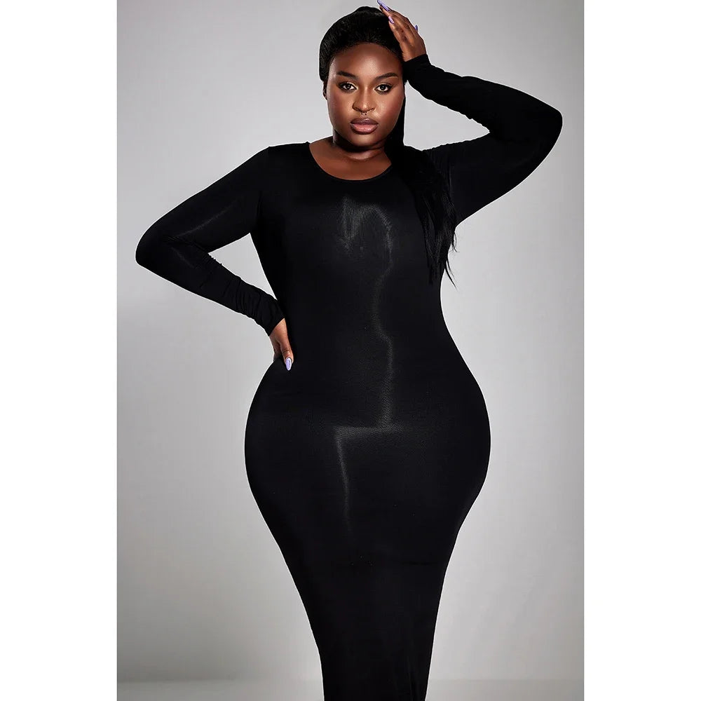 Amay Plus Size Casual Dress Black Solid Round-Neck Long Sleeve Knitted Slim Fit Maxy Dress
