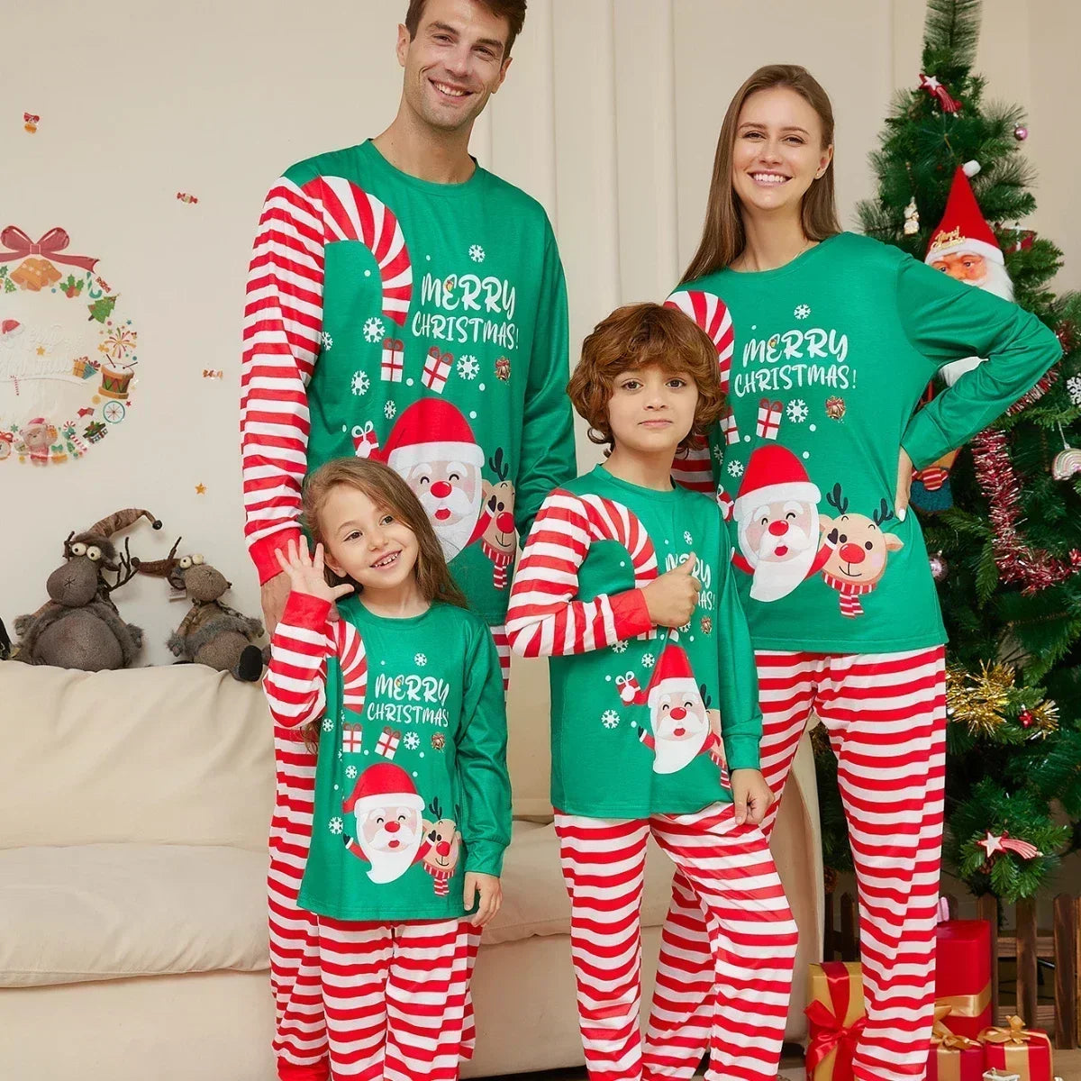 Santa Tree Print Christmas Pajamas Family Matching Outfits Baby Boys Girls Costumes Mother Father Kids Clothing Set Soft Pijamas