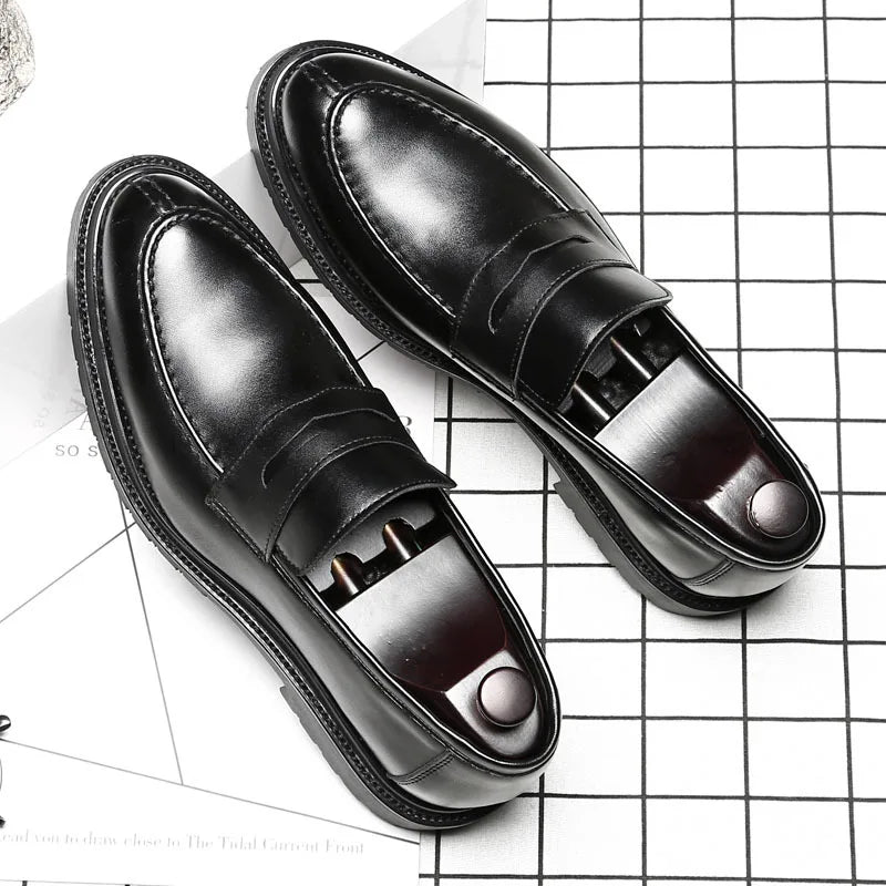 Maxy New Arrival Luxury Italian Brand Men Leather Flats Men British Brogue Dress Shoes Formal Business Oxfords Shoes for Men