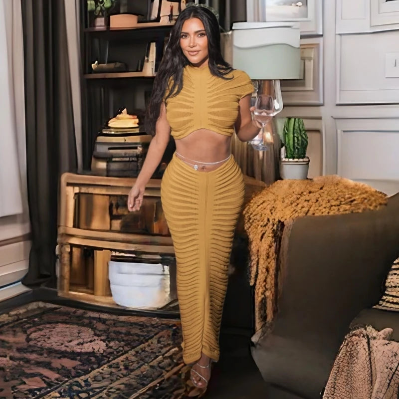 Amay Kim Kardashian's Sheer White Knit Two-Piece Dress Elegant See-Through Sweater Crop Top And Skirt Set Festival Outfits