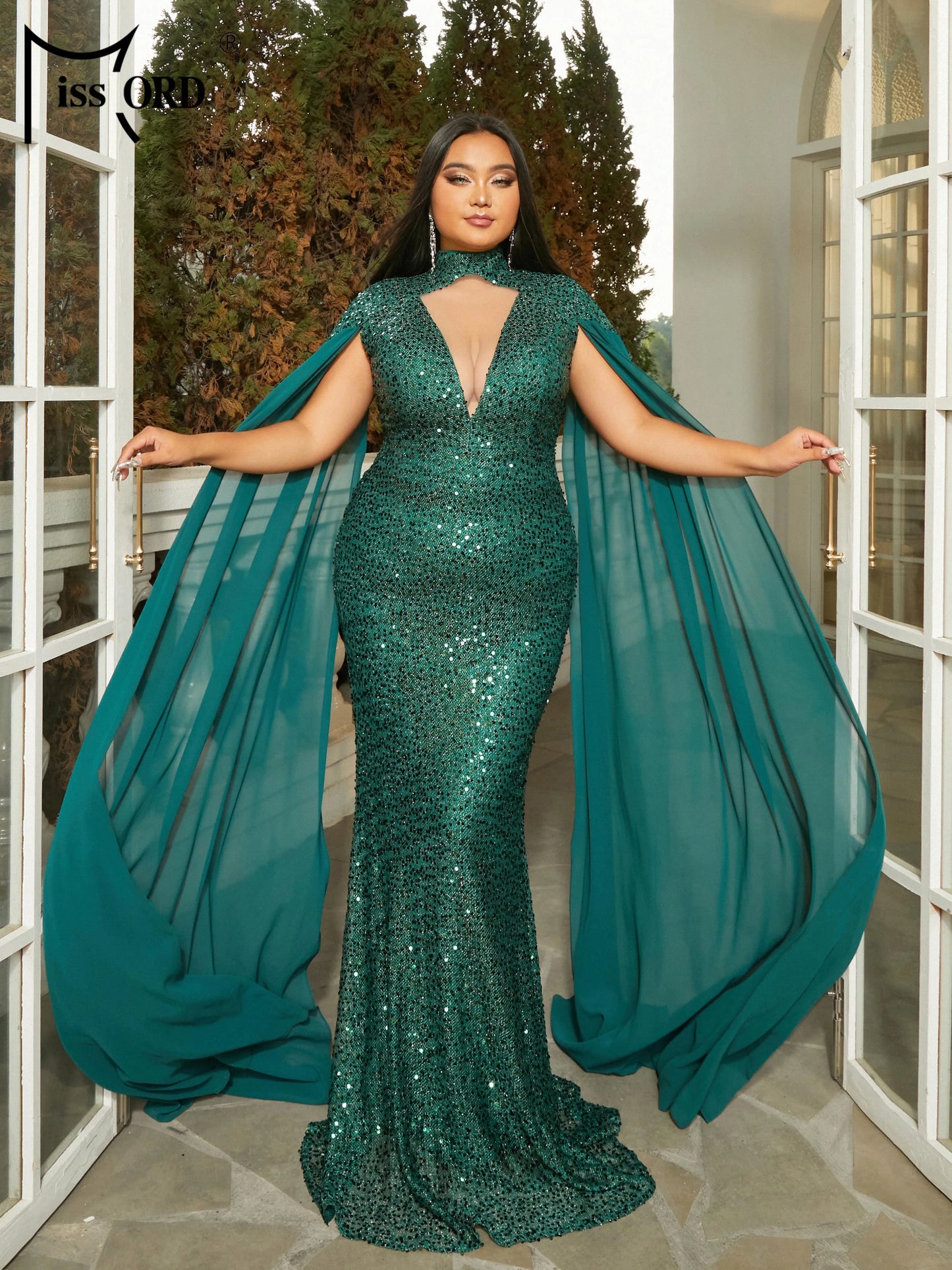 Maxy Plus Size Flowing Sleeves High Quality Luxury Dress Green Round Neck Sequin Mermaid Evening Dress