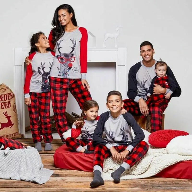 Christmas mas Family Matching Set Pajamas Sleepwear Nightwear Kids Adult Deer Plaid Pyjamas