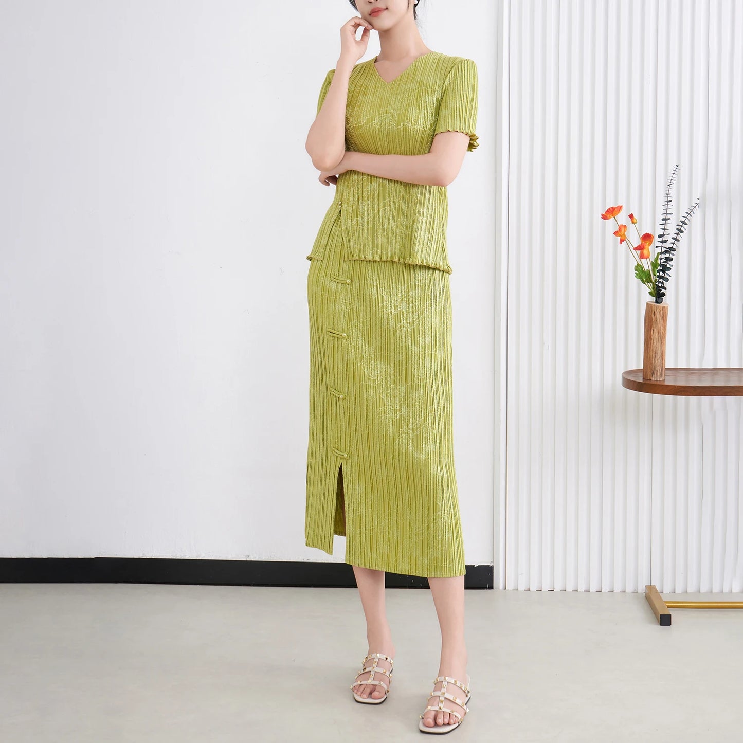 Maxy Summer New Miyake Pleated Set Women's Casual Two-Piece Outfit with Chinese Vintage Style Shirt and Skirt