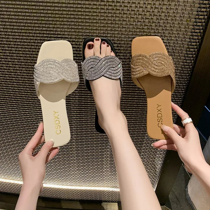 Maxy New 2024 Summer Flat Heel Rhinestone Ladies Shoes Women Fashion Rhinestones Sandals High Quality Outdoor Beach Slides Slippers