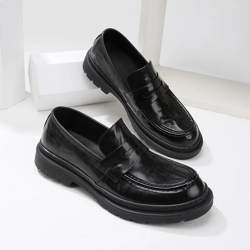 Visco CLAIAMI Luxury Hand-grabbed Calfskin Men Loafers Italian Heightening Four-season Shoes Men Business Casual Leather Shoes Zapatos